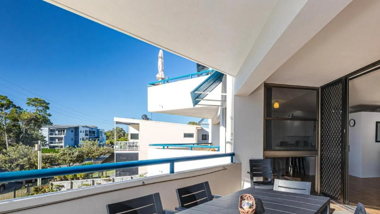 2Nd Floor Unit With Water Views And Pool - Karoonda Sands, Bongaree Tatil Evi